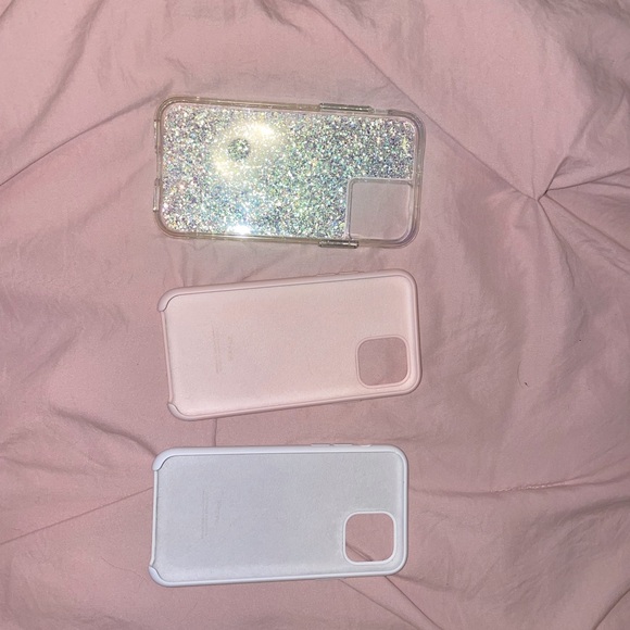 iPhone 11 Pro cases - Picture 2 of 2